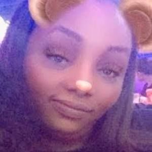 Meet your Posher, Tosha